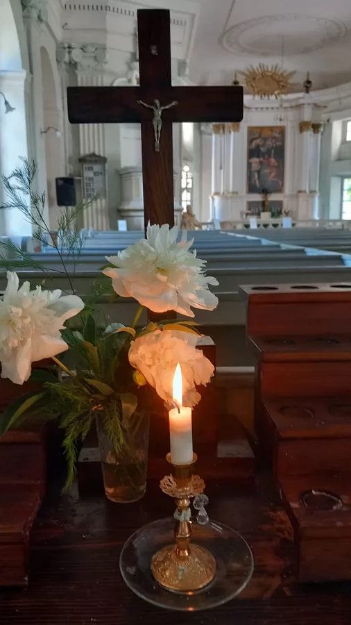 Baznīcas kafeja ar Ziedīti Kalnu