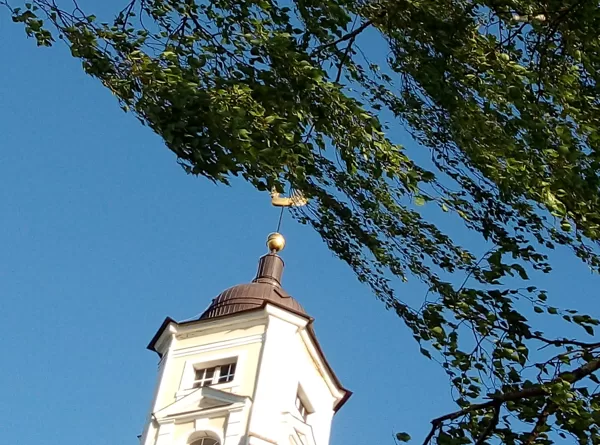 Baznīca vasarā